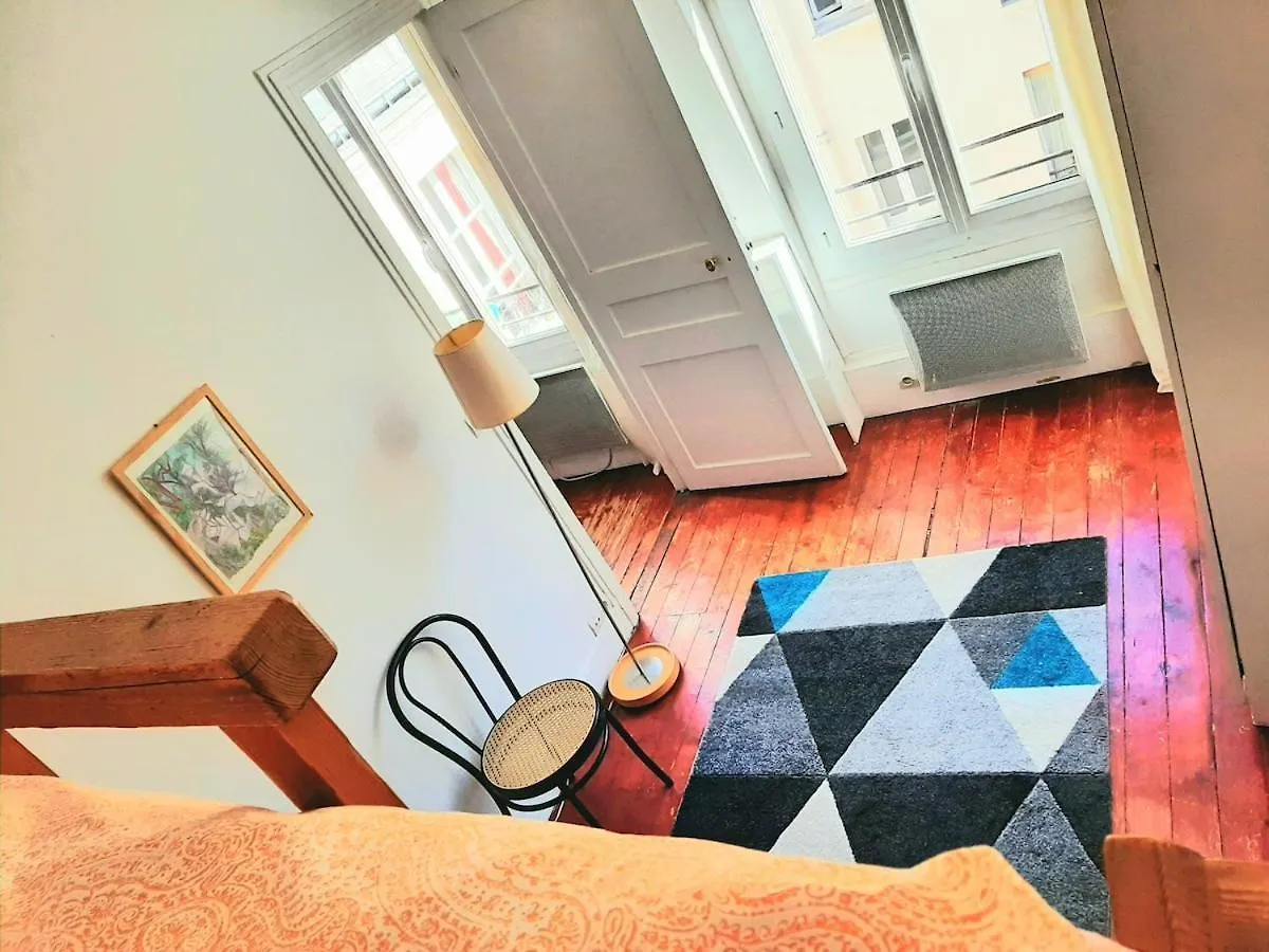 Apartment Charming Room Quiet & Bright Paris France